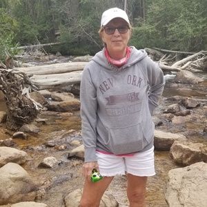 Meet your Posher, Edna